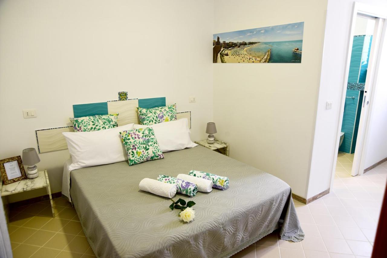Armonia Rooms Termoli Luaran gambar